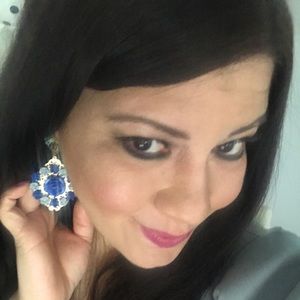 Meet your Posher, Erika